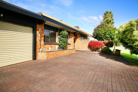 Photo of property in 51 Barnhill Crescent, Pahurehure, Papakura, 2113