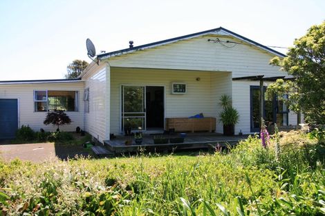 Photo of property in 1234 Richmond Road, Everett Park, Inglewood, 4389