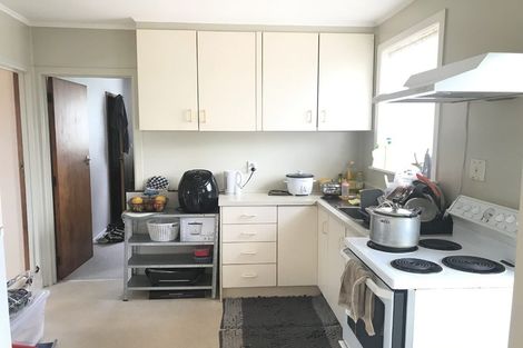 Photo of property in 2/6 Snell Avenue, Papakura, 2110