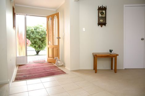 Photo of property in 51 Barnhill Crescent, Pahurehure, Papakura, 2113