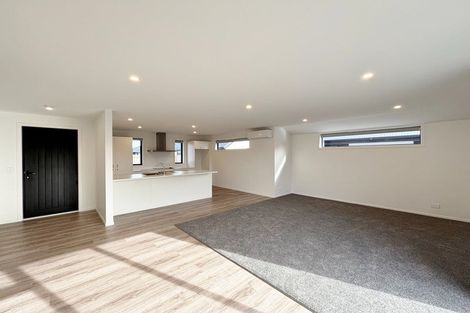 Photo of property in 5 Peak Lane, Halswell, 8025