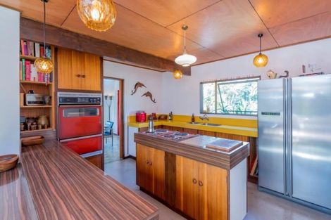 Photo of property in 86 Field Way, Waikanae Beach, Waikanae, 5036