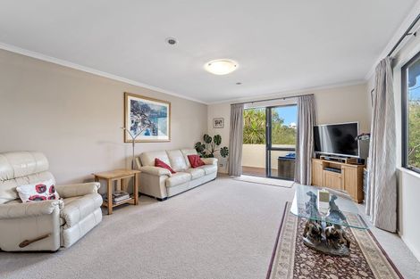 Photo of property in 15 Glenreagh Place, Torbay, Auckland, 0630