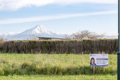 Photo of property in 15 Kia Marea Close, Hawera, 4610