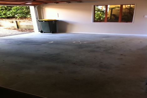 Photo of property in 63c Redoubt Road, Goodwood Heights, Auckland, 2105