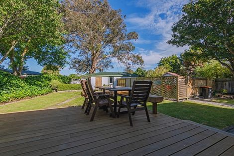 Photo of property in 76 Savage Crescent, West End, Palmerston North, 4412