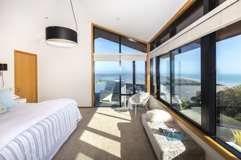 Photo of property in 44 Panorama Road, Clifton, Christchurch, 8081