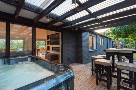 Photo of property in 2 Moses Road, Kaukapakapa, 0873