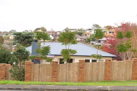Photo of property in 83a Cockle Bay Road, Cockle Bay, Auckland, 2014