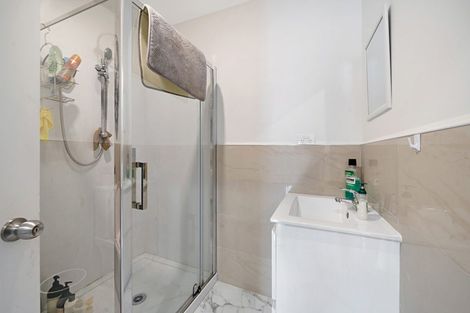 Photo of property in 4a Karepo Crescent, Ranui, Auckland, 0612