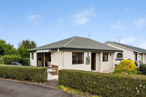 Photo of property in Cotswold Court, 16/8 Cheyne Road, Pyes Pa, Tauranga, 3112