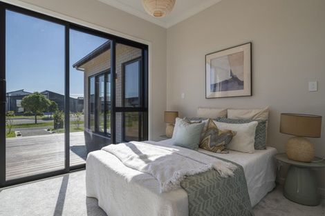 Photo of property in 25 Uatoto Road, Clarks Beach, 2122