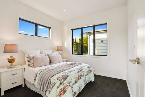 Photo of property in 22 Kahika Grove, Huapai, Kumeu, 0810