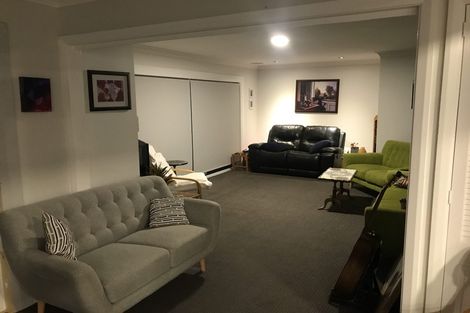 Photo of property in 108 Seaview Road, Paraparaumu Beach, Paraparaumu, 5032