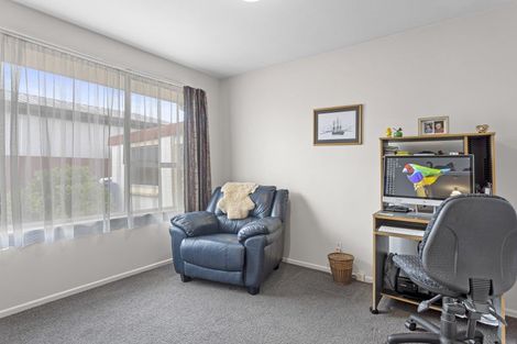 Photo of property in 77 Gray Crescent, Kaiapoi, 7630