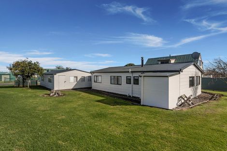 Photo of property in 2 Te Maara Place, Te Kaha, 3199