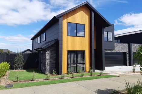 Photo of property in 9 Buddle Road, Paerata, 2124