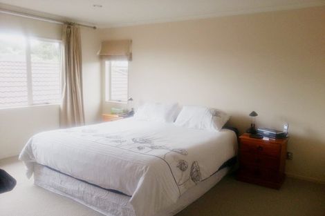 Photo of property in 4 Tsar Court, Flat Bush, Auckland, 2016