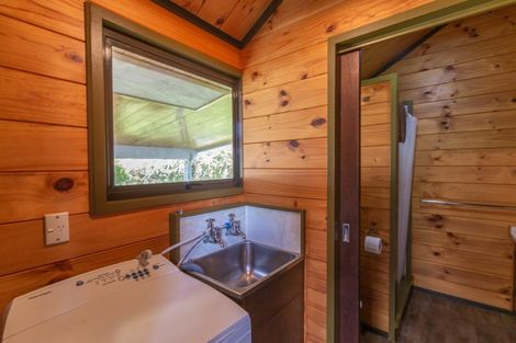 Photo of property in 221 Russell Bruce Place, Onemana, Whangamata, 3691
