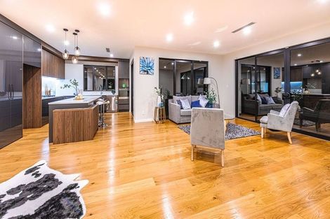 Photo of property in 168 Ninth View Avenue, Beachlands, Auckland, 2018