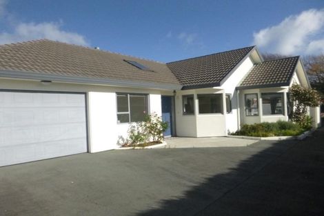 Photo of property in 59 Hautana Street, Woburn, Lower Hutt, 5010