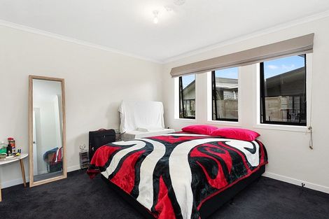 Photo of property in 2/4 Shakespeare Avenue, Enderley, Hamilton, 3214