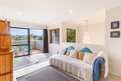 Photo of property in 1a Simmental Crescent, Somerville, Auckland, 2014