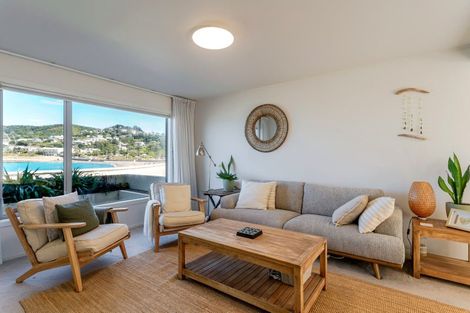 Photo of property in 3/222 The Esplanade, Island Bay, Wellington, 6023