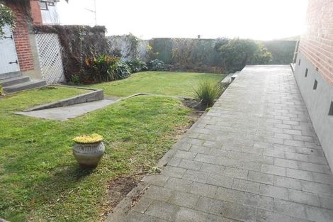 Photo of property in 108 Thompson Road, Bluff Hill, Napier, 4110