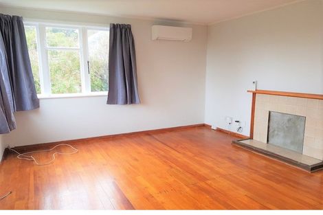 Photo of property in 105 Hampshire Street, Cannons Creek, Porirua, 5024