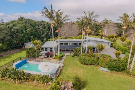 Photo of property in 4 Cochrane Drive, Kerikeri, 0230