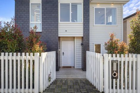 Photo of property in 126b Coronation Road, Hillcrest, Auckland, 0627