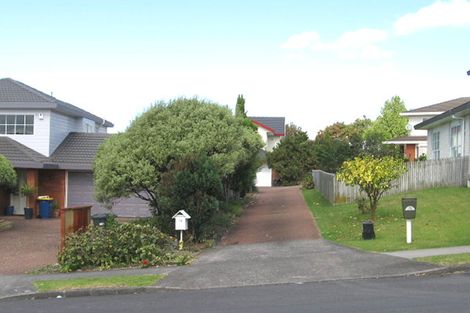 Photo of property in 78 Lagoon Way, West Harbour, Auckland, 0618