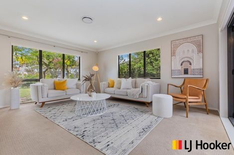 Photo of property in 11 Allerton Place, Wattle Downs, Auckland, 2103