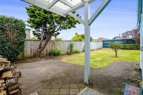 Photo of property in 193 Saint Aubyn Street, New Plymouth, 4310