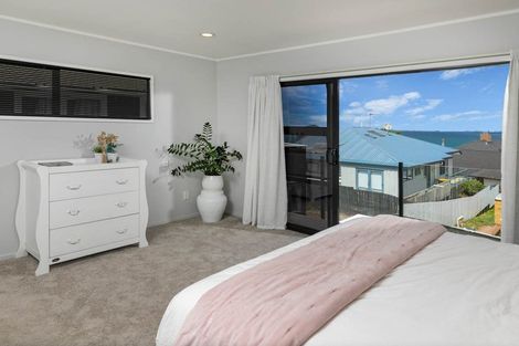 Photo of property in 15 East Avenue, Manly, Whangaparaoa, 0930