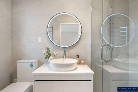 Photo of property in 4/16 Binsted Road, New Lynn, Auckland, 0600