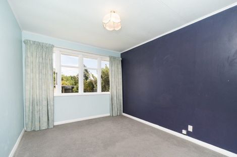 Photo of property in 3 Montrose Place, Takaro, Palmerston North, 4412