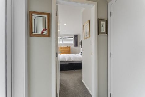 Photo of property in 52 Hinemoa Street, Paraparaumu, 5032