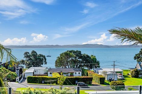 Photo of property in 20 De Luen Avenue, Tindalls Beach, Whangaparaoa, 0930