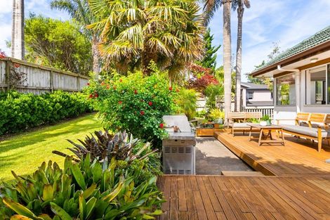 Photo of property in 133 Greenhithe Road, Greenhithe, Auckland, 0632