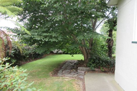 Photo of property in 33 Rhodes Street, Waimate, 7924