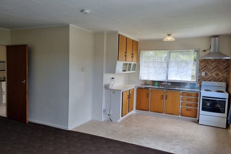 Photo of property in 3/58 View Road, Henderson, Auckland, 0612