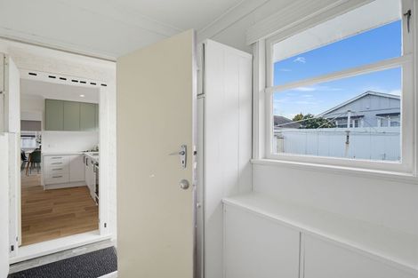 Photo of property in 423 Ruahine Street, Terrace End, Palmerston North, 4410