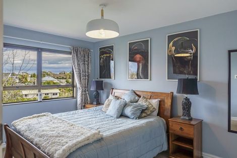 Photo of property in 3 Sealy Road, Bluff Hill, Napier, 4110