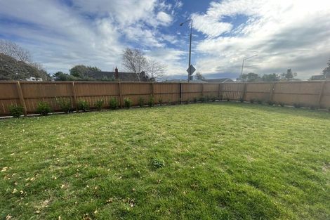Photo of property in 2/60 Grahams Road, Burnside, Christchurch, 8041