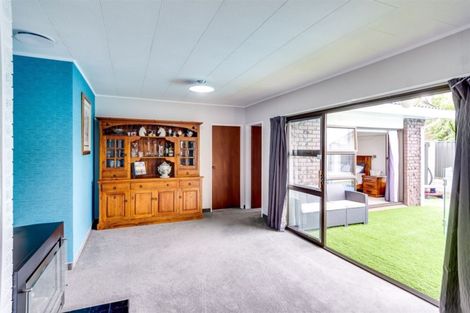 Photo of property in 3 Neagle Place, Greenmeadows, Napier, 4112