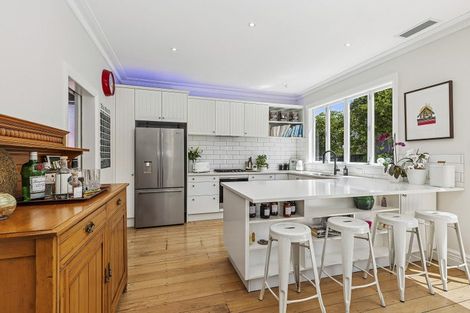 Photo of property in 8 Plymouth Street, Karori, Wellington, 6012