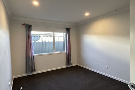 Photo of property in 12 Percy Berry Place, Havelock North, 4130