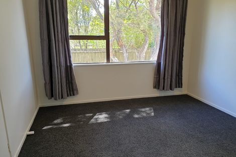 Photo of property in 56 Halberg Street, Glenfield, Auckland, 0629